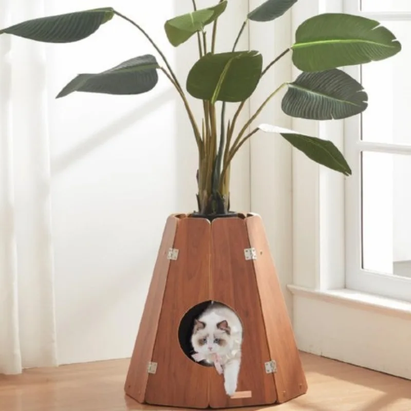 Triangular vertical cat scratching board, scratch-resistant and wear-resistant without falling debris.