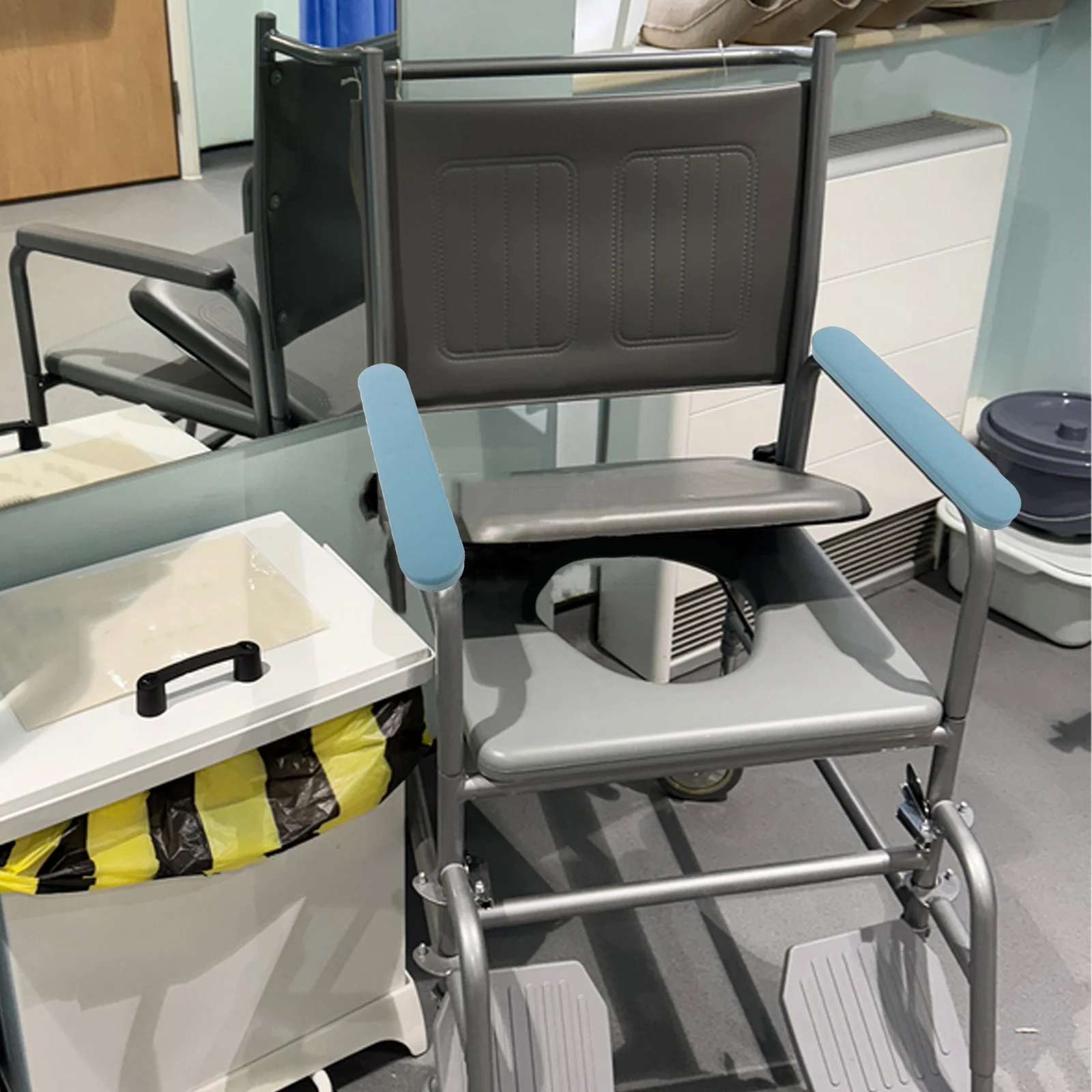 3Pair Plastic Commode Chair Arm Pads Replacement Non Slip Bedside Toilet Chair Armrest Caps Durable Folding Support For Elderly