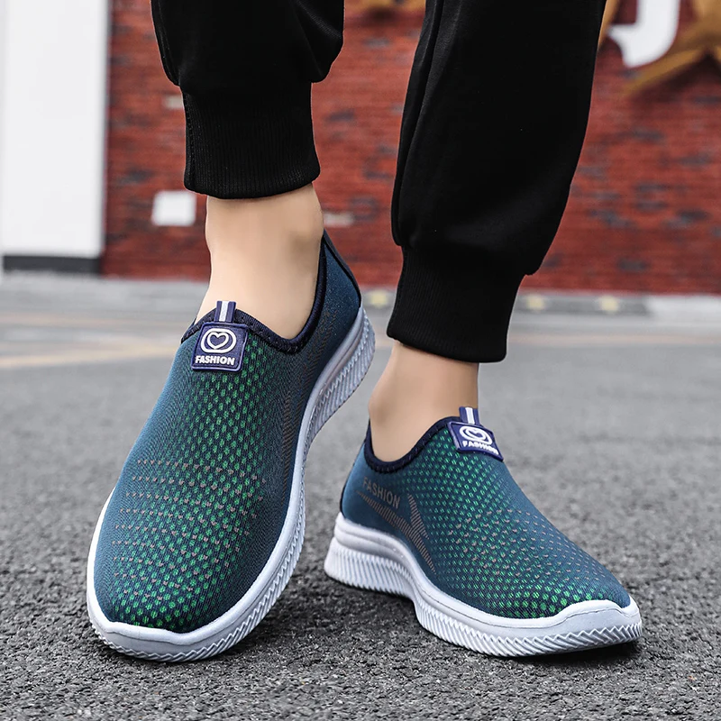 Sneakers Male Summer Beach Hiking Anti Slip Shoes with Breathable Sports Mesh Surface for Comfortable Cool Casual Shoes 2023