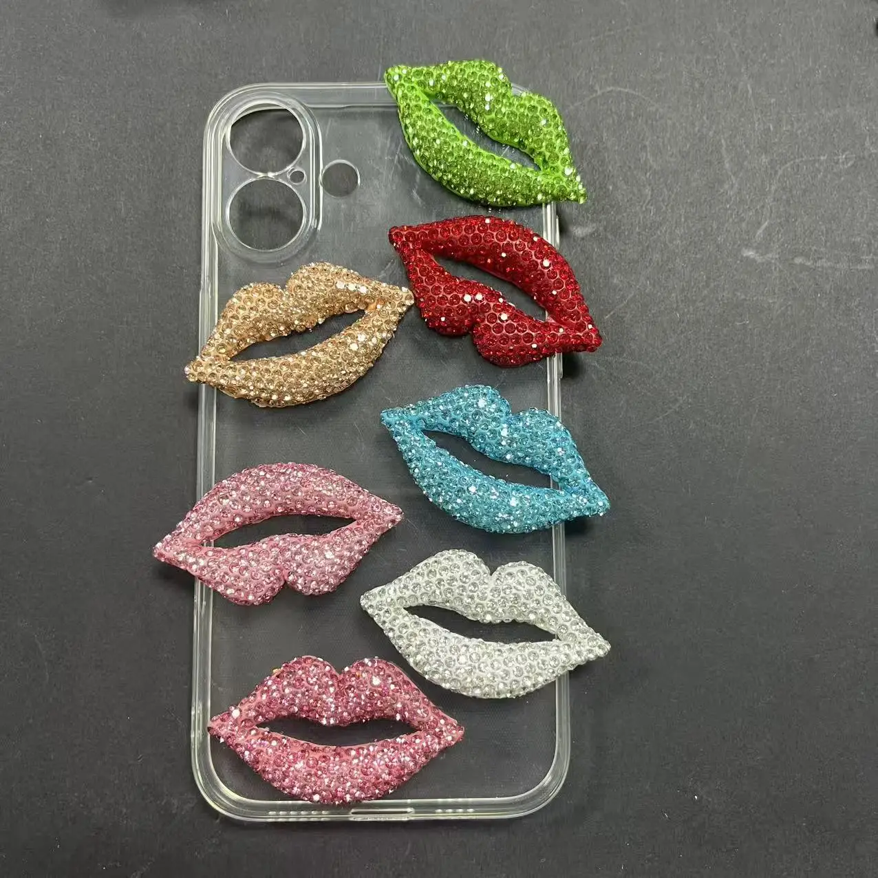 السائبة العرض 2 قطع الفاخرة بلينغ الوردي روز الأبيض الأزرق الأخضر الأحمر الشمبانيا حجر الراين الماس الشفاه غير المرغوب فيه جراب هاتف الديكور سحر #1