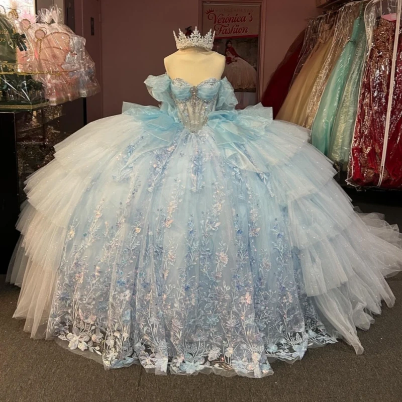 

Небесно-голубое блестящее платье Quinceanera с открытыми плечами и аппликацией из кружева с бусинами и бантом, многоуровневое тюлевое платье для вечеринки, дня рождения, сладкое платье 16, Vestidos