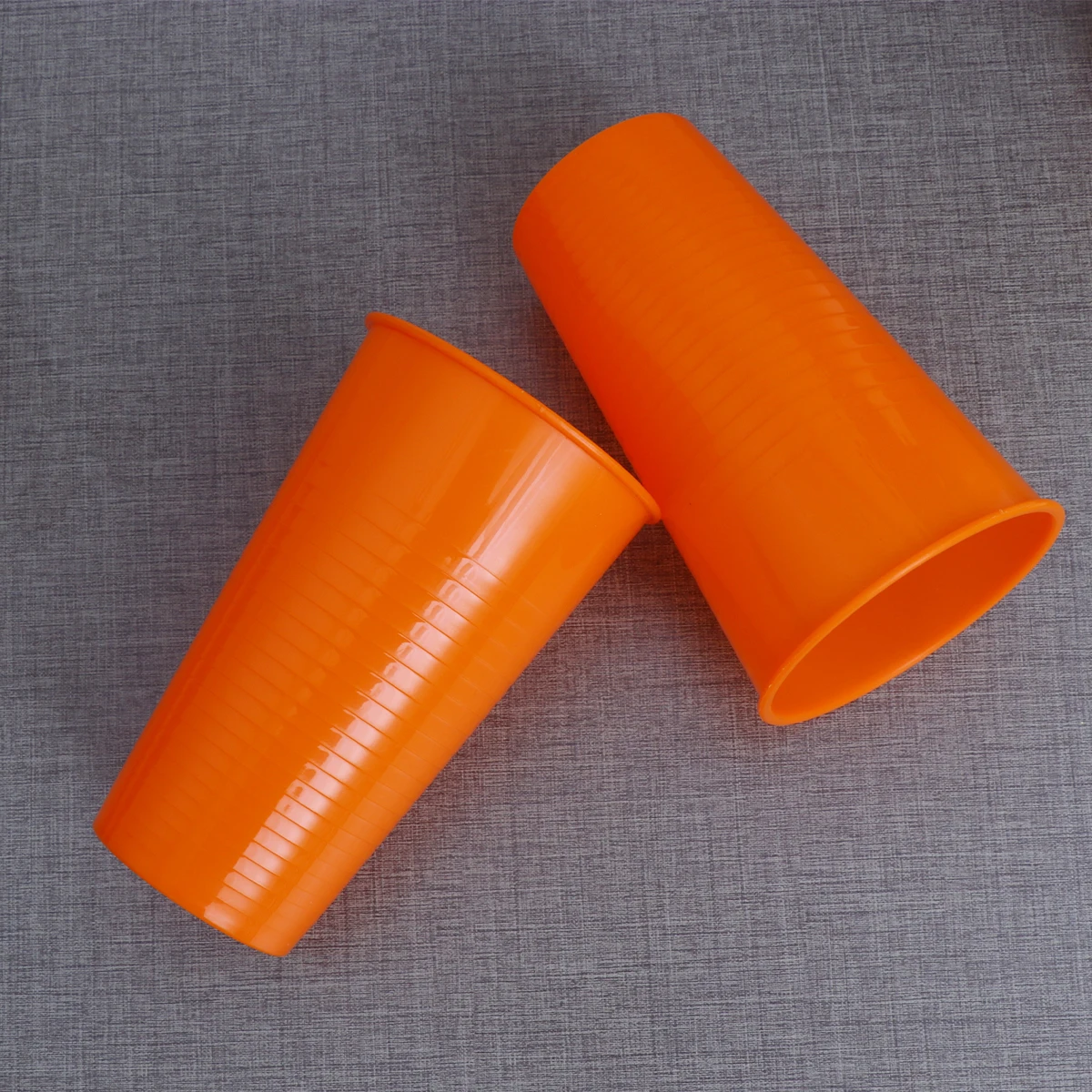 

12Pcs Plastic Beer Drinking Cups Stackable Reusable Party Tableware Durable Plastic Cups for Restaurant Beer Drinking Cup