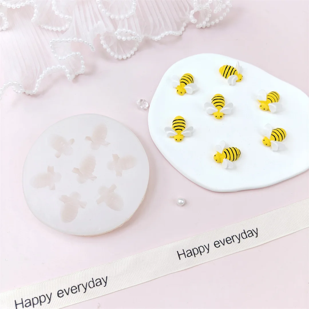 7-hole Little Bee Silicone Mold Cake Decoration Mold Chocolate Fondant Baking Tool Drip Adhesive Soil Mold Baking Accessories