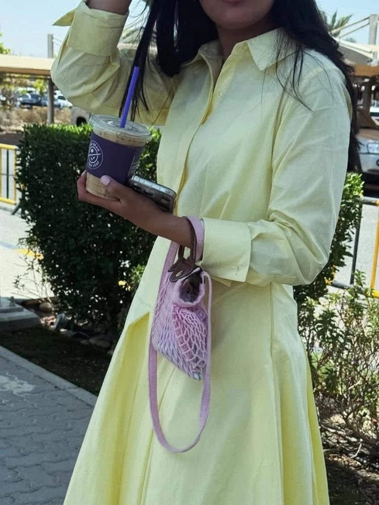 Finching-Mode: Warum diese elegante, taillenbetonte Langbluse-Dirndl-Kleidung für Frauen derzeit der Trend ist