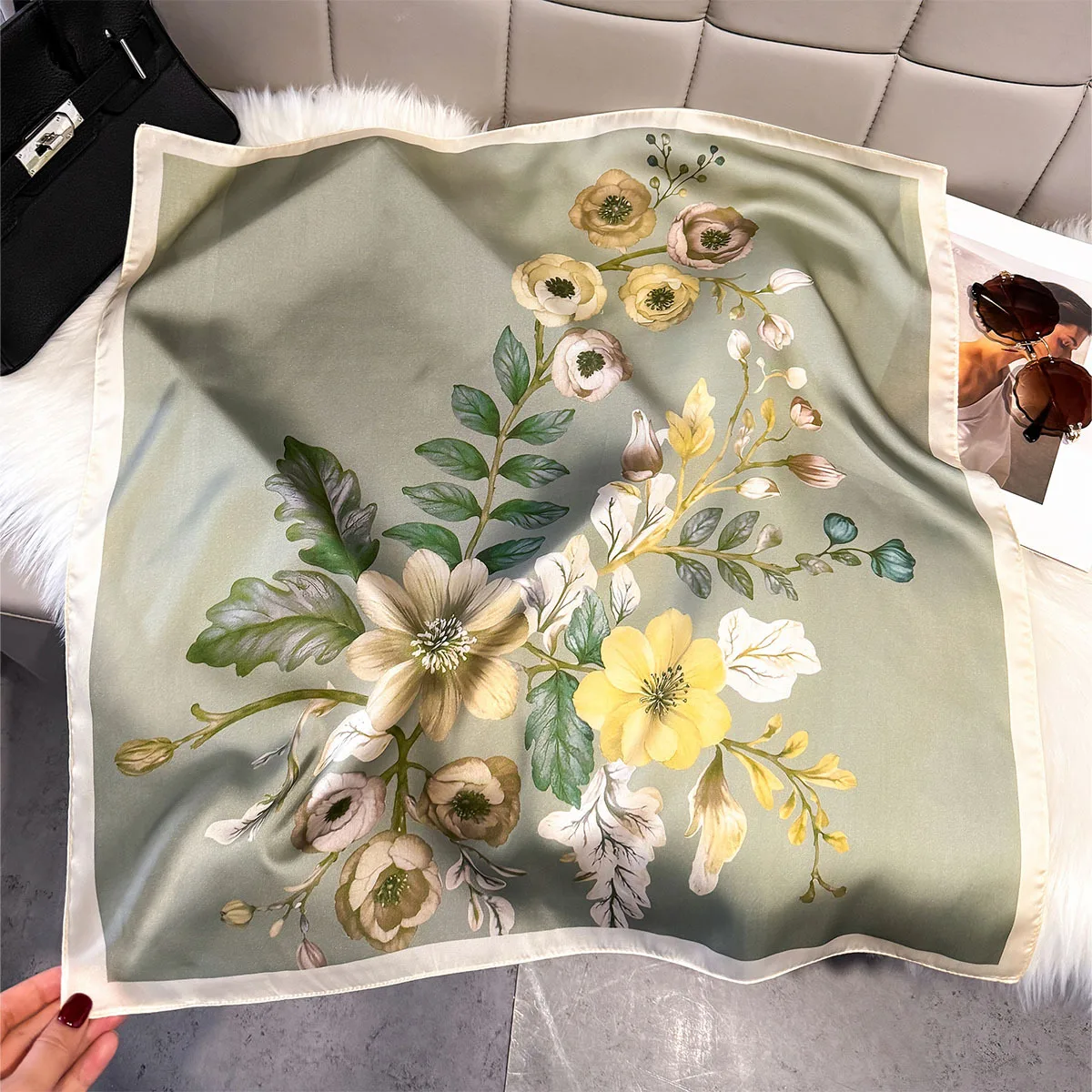 2026 Neue Seidenschals mit Blumenmuster für Damen – Hijab, Foulard, Bandana, Kopftuch, weiche Satin-Halstücher, modisches Halstuch