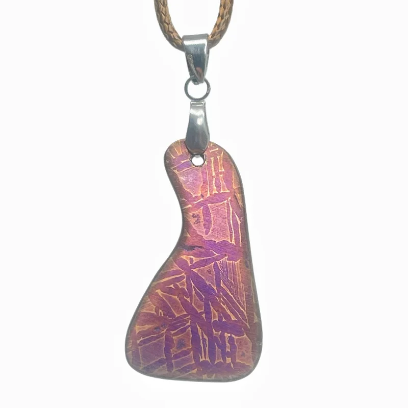 colgante-de-meteorito-de-hierro-muonionalusta-autentico-colorido-en-forma-libre-con-cordon-trenzado-piedra-espacial-unica-lk184