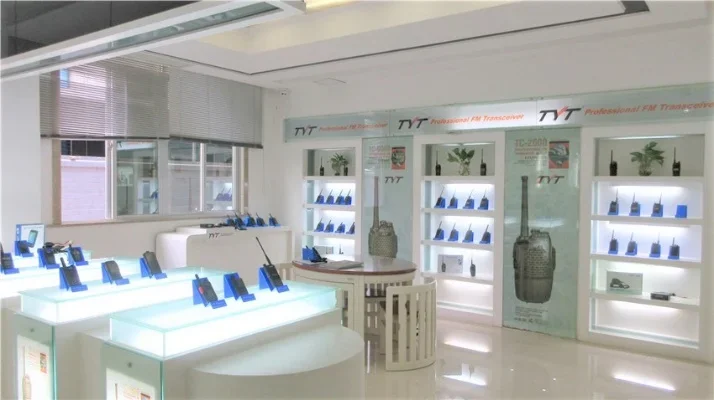 2020 AmPuebleIP67 Étanche Réseau Mobile Transcsec TYT IP-58 Mobile Walperforated Talkie Téléphone Linux Système Avec GPS