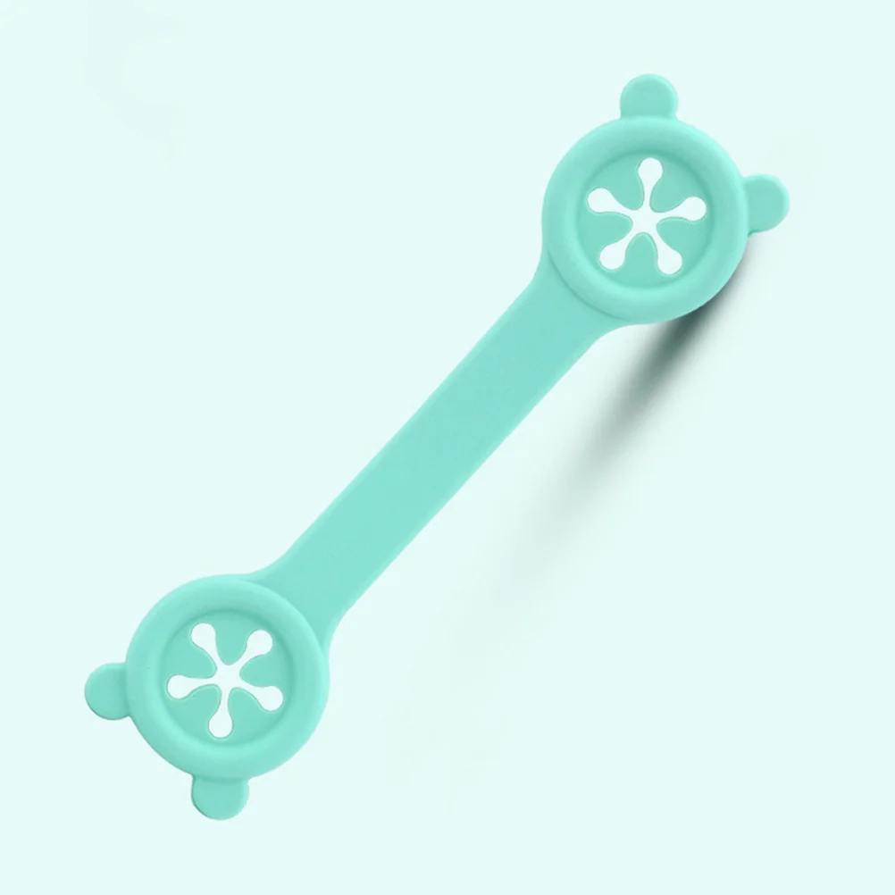 

Набор из 4 регулируемых зажимов для детских слюнявчиков: легкие, компактные, для новорожденных, с надежной фиксацией