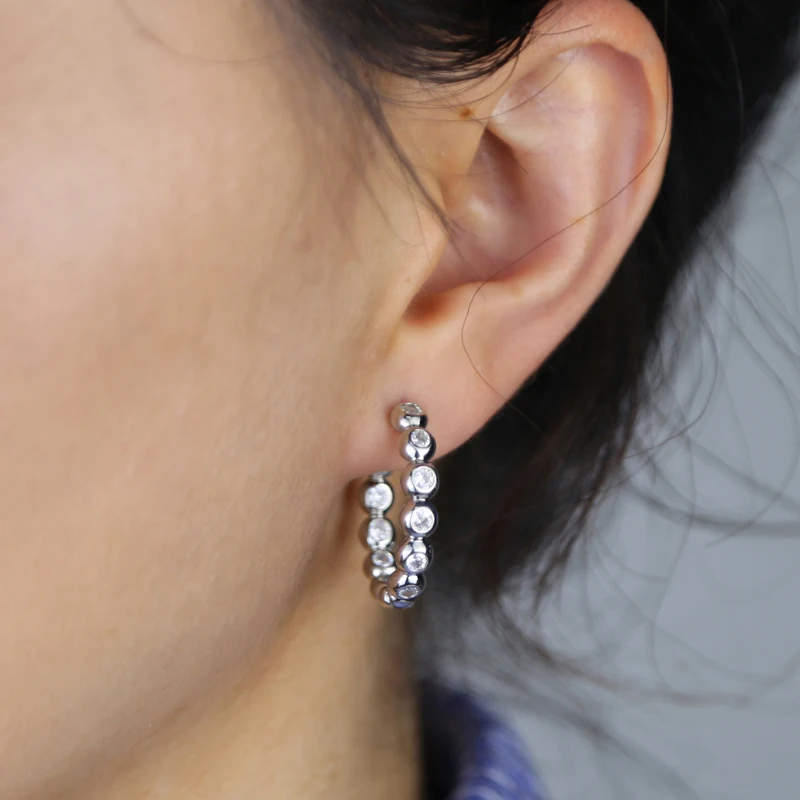 Geometric Round Ball Beaded Band Bezel Set Sparking 5A CZ Classic Simple Women Huggie Hoop Earring Medium