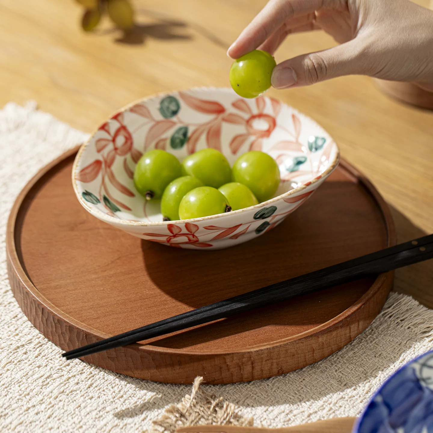 Exquisite Hand‑painted Japanes - огляд і ціна Japanese Snacks