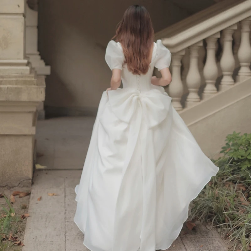 Simple Korea Style A-line V-neck Wedding Dress Lace Up Stain Backless Puff Sleeve Bridal Gowns vestidos de novia robe de mariée