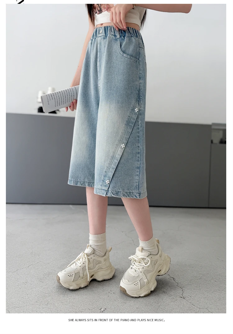 Sommerliche Mädchen-Mode-Jeans-Shorts mit Perlen für Kinder, lässige knielange Jeanshosen, elegante blaue Jeans für junge Mädchen, Sonderangebote. – Detail 3