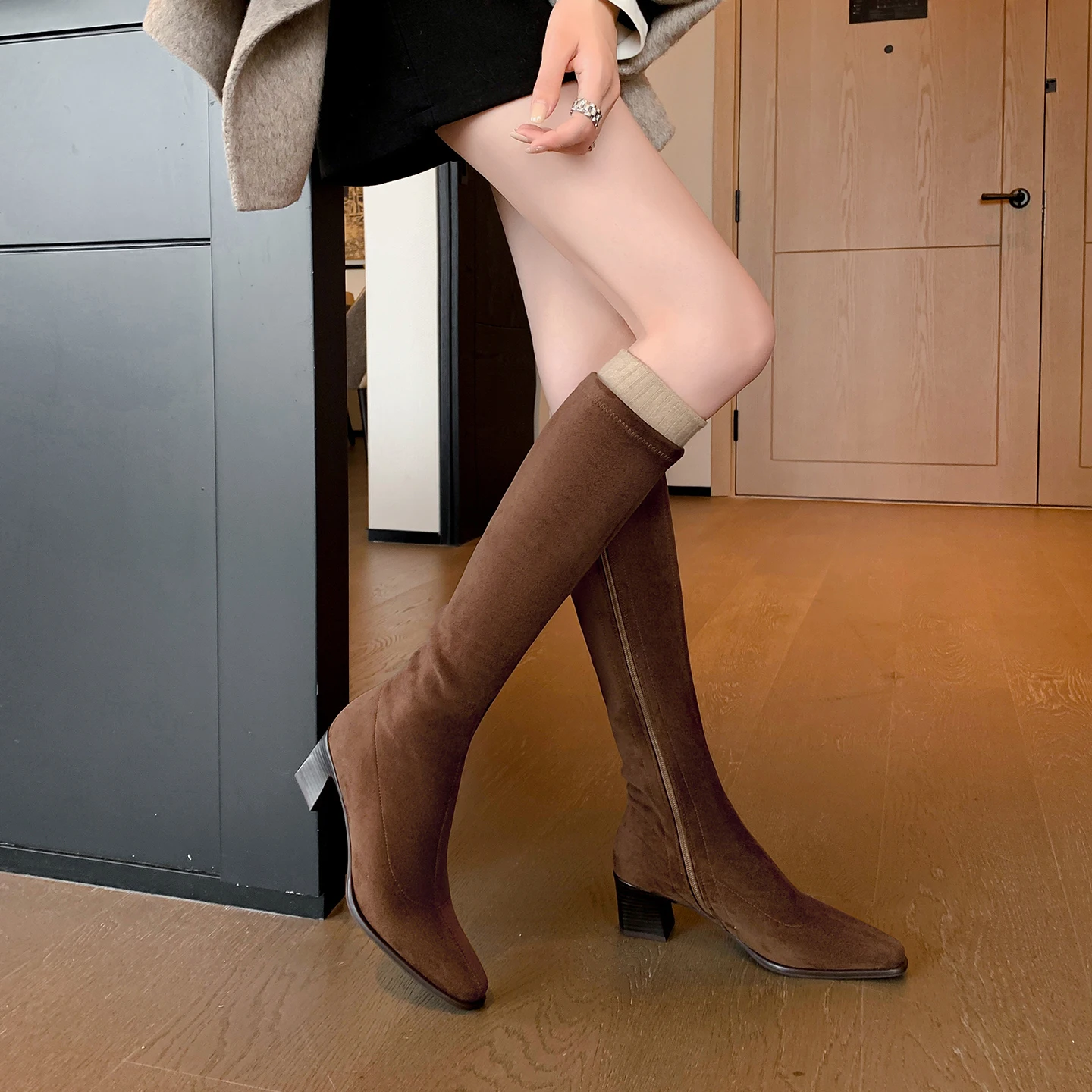 Arden Furtado Autumn Brown Knee High Boots Woman Heels Round Toe Chunky Heels Fashion Skinny Suede Woman Black Boots Knee High