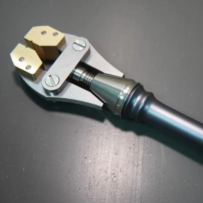 

Jewelry hand vice hand clamp, watch hand DIY vice