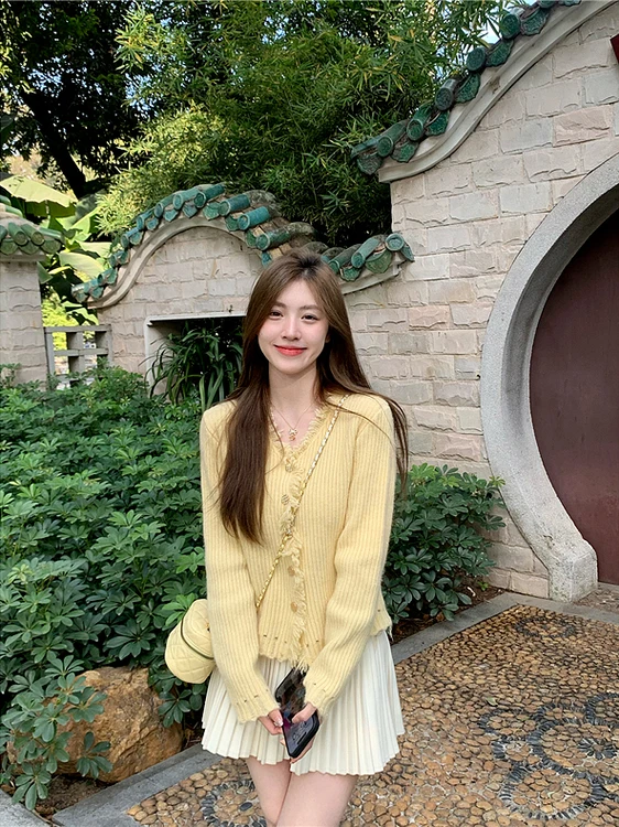 

Женский вязаный комплект больших размеров в нежном стиле: юбка с высокой талией и топ, осенне-зимний модный костюм для полных женщин