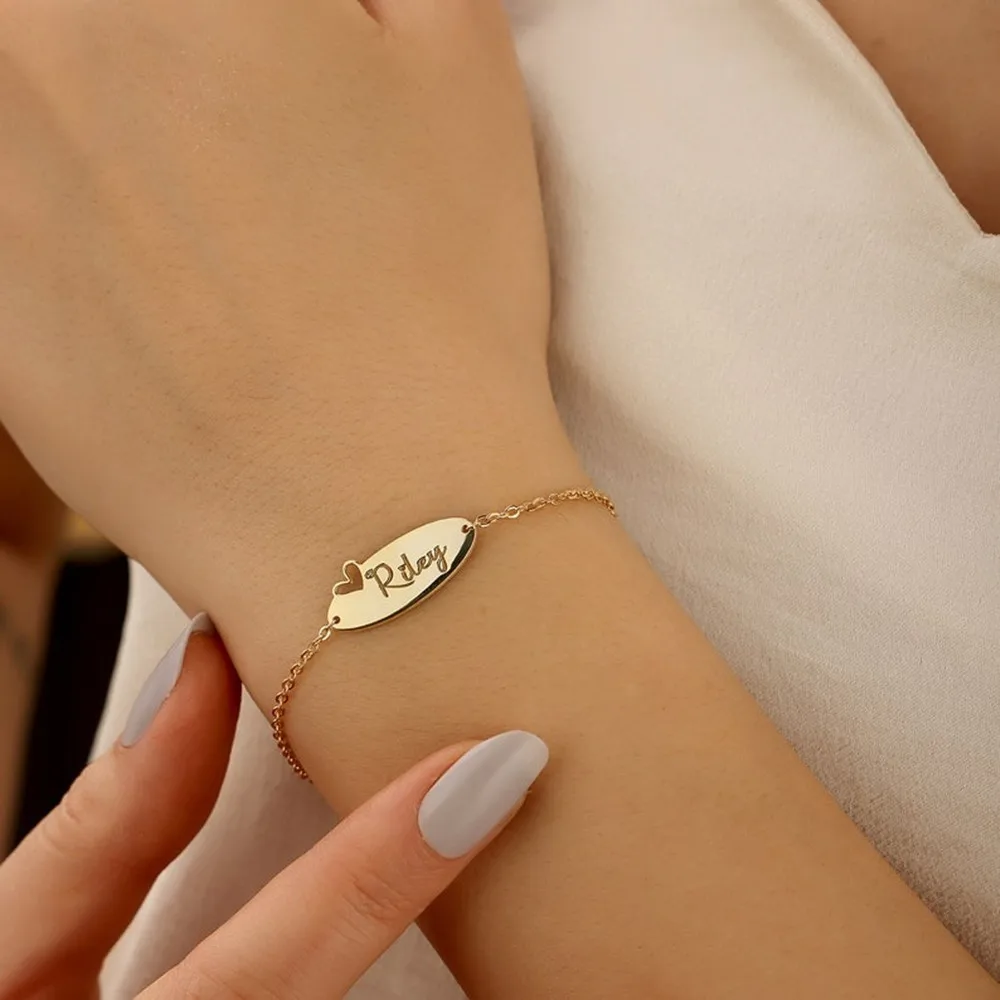 

Custom Engraved Name Bracelet Personalised Jewelry Stainless Steel Chain Dainty Heart Nameplated Bracelets For Kids Mom Gift