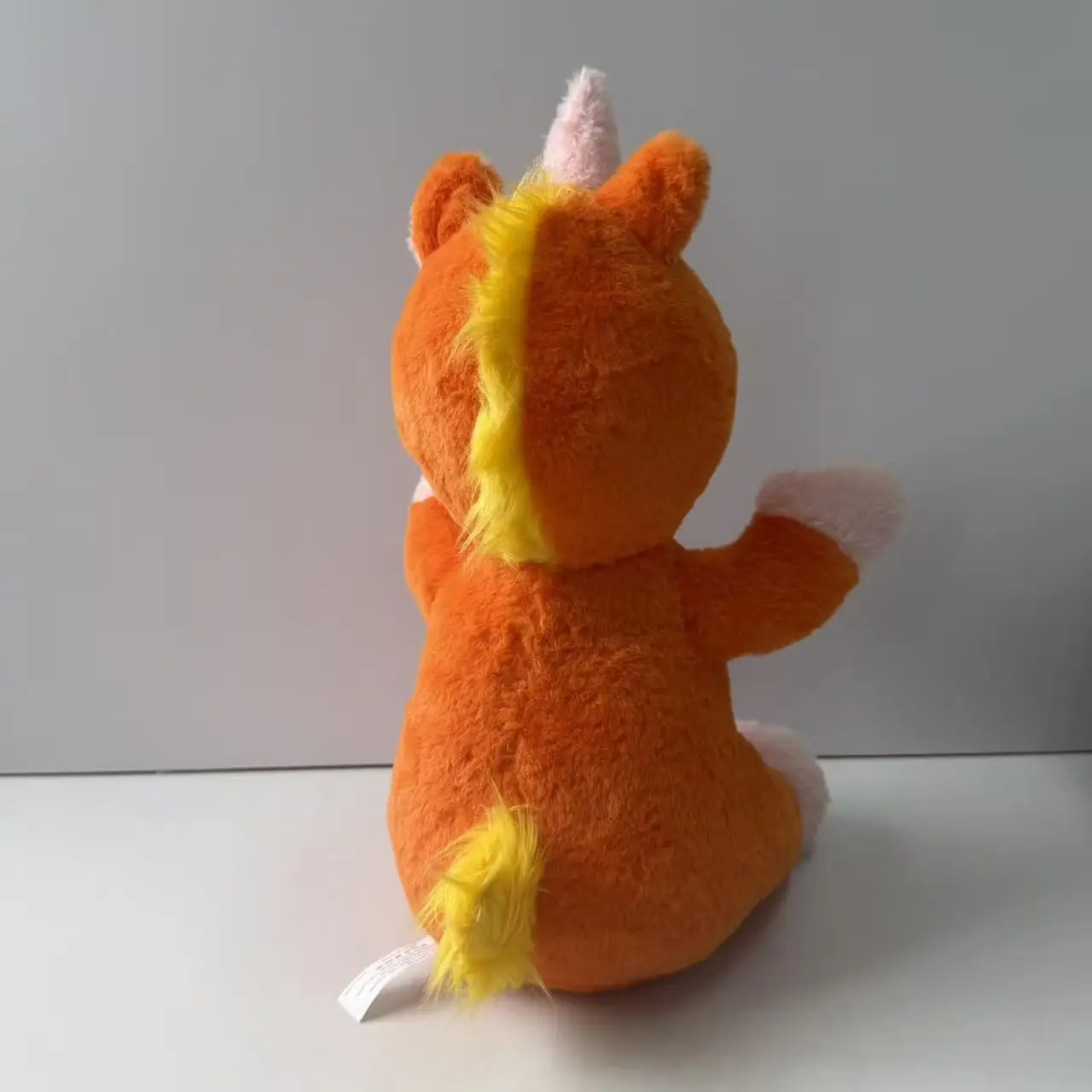 Neues Anime Buddy The Unicorn Plüschtier, süßes Buddy Plüschtier, weiches, gefülltes, rosa Hasen-Betty-Plüschtier, Kawaii-Sammelplüschtier, Geschenk für Fans – Detail 14
