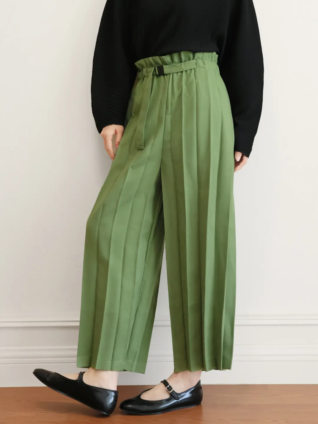 Miyake Pleated Wide Leg Pants Women Solid High Waist Belted 2026 Spring Summer Trousers Loose Flowy Graceful Elegant Chic