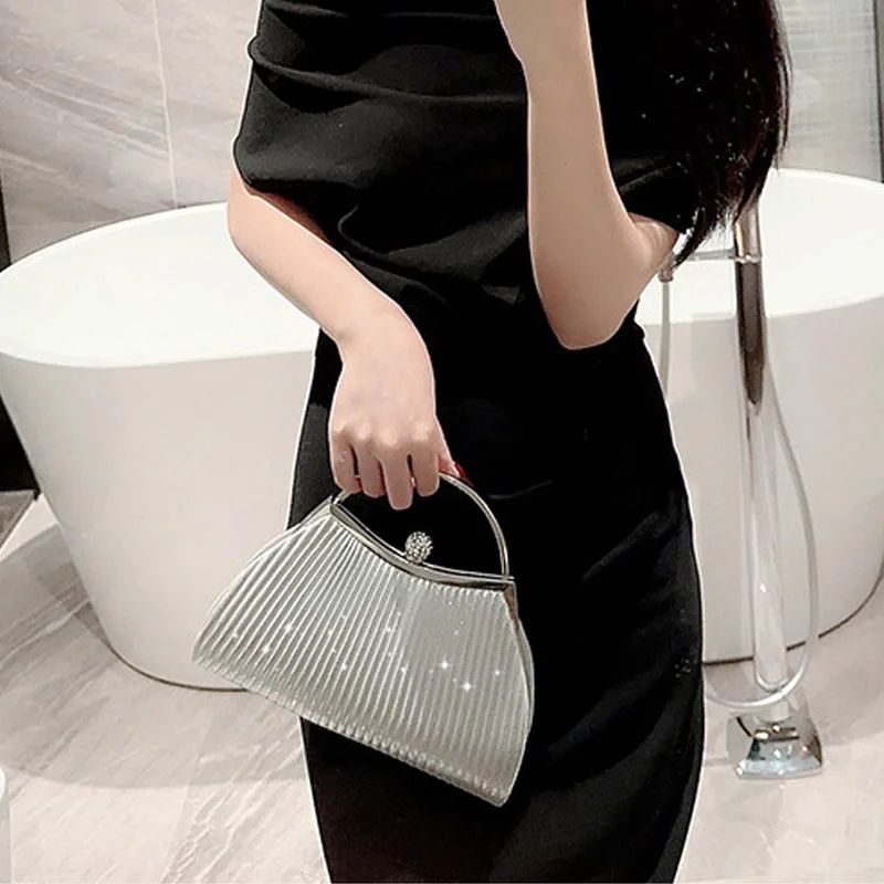 Pleated Evening Handbag Women Top Handle Glitter Day Clutch Ladies Wedding Dinner Dressed Clip Bag Diamond Party Purse Gold