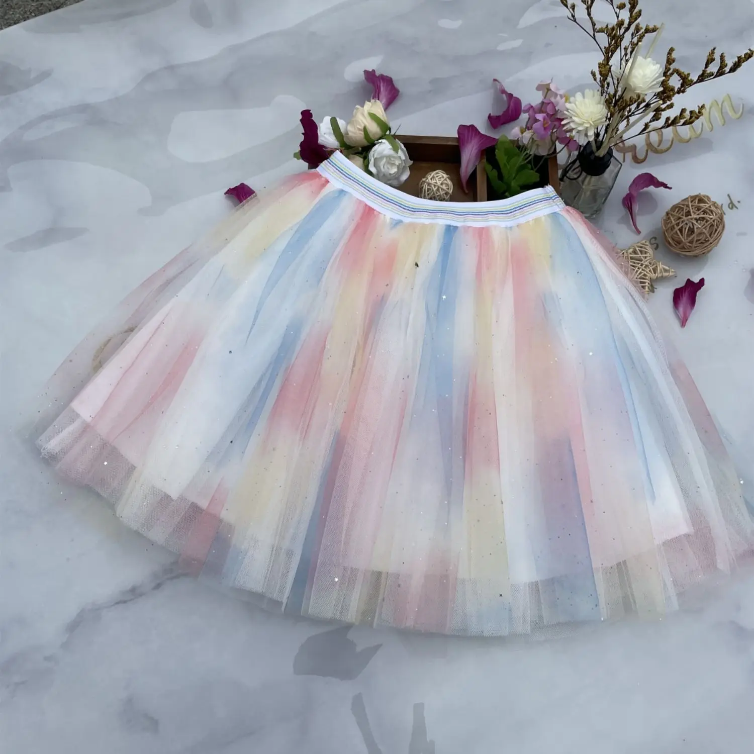 2026 New Girls' Tutu Skirt Gradient Mesh Mini Skirt Cute Bohemian Style Puffy Half Skirt Lightweight Cotton Lining Party Casual​