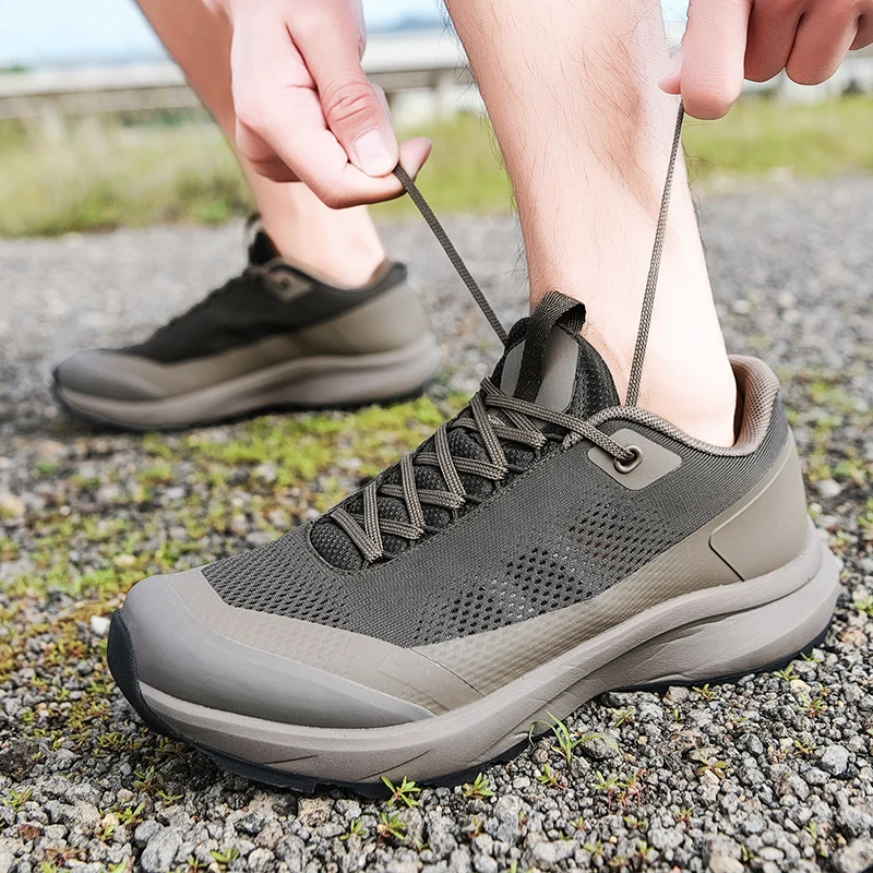 Zapatos ligeros de Golf de calidad profesional, zapatillas de golf para hombres, calzado de entrenamiento antideslizante, talla 39-45