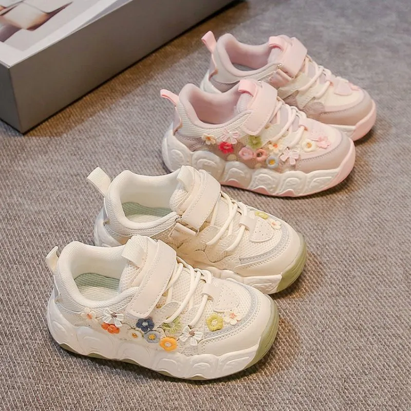 Girls' soft-soled loafers 2026 spring/autumn new style  Decorative flowers and bows for fashionable casual shoes  Princess shoes