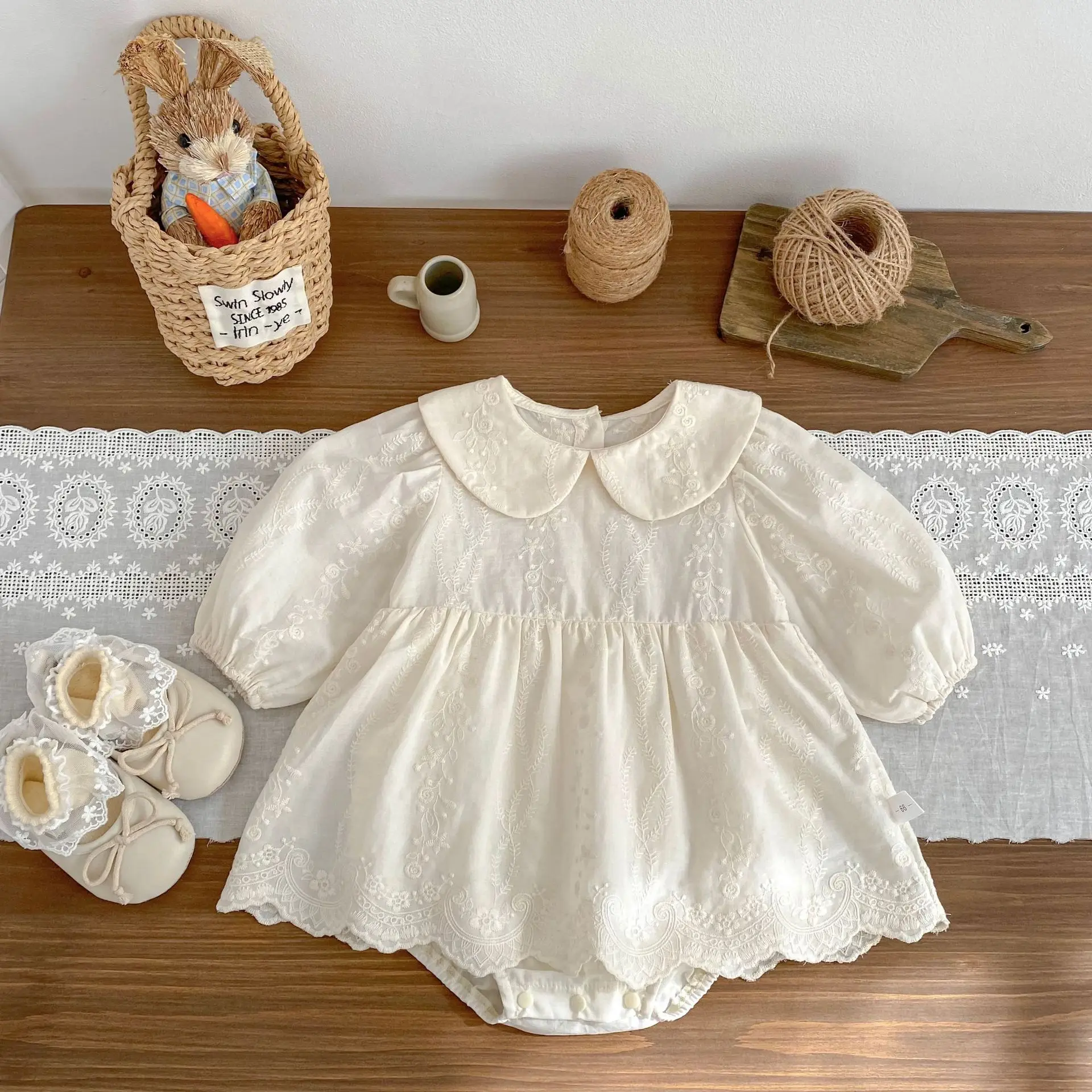 

2026 Spring New Baby Girl Long Sleeve Lapel Bodysuit Solid Girls Cute Sweet Princess Jumpsuit Cotton Infant Clothes 0-24M