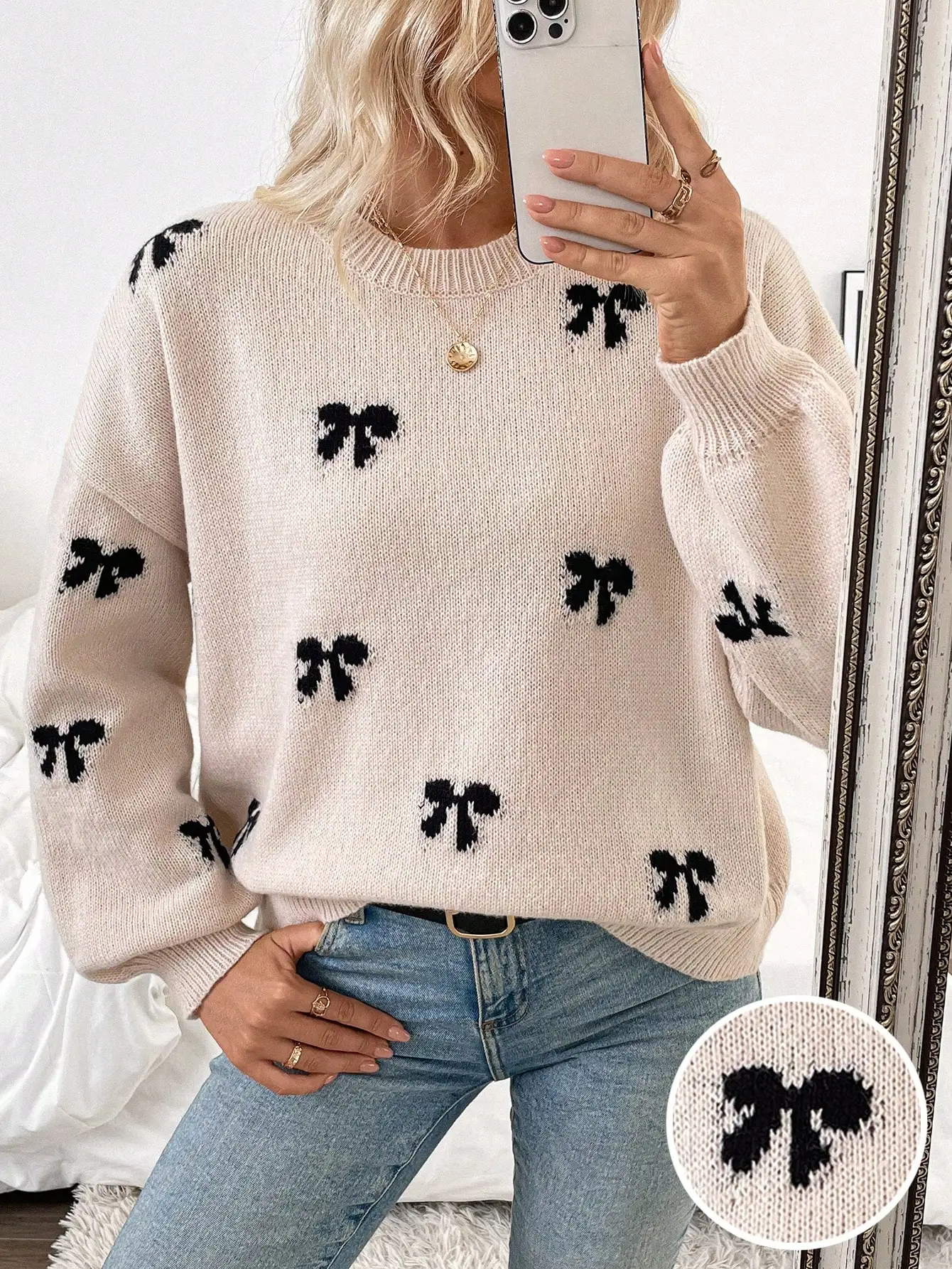 

Bow Print Knit Pullover Sweater for Women, Casual Autumn Winter Style, Soft Cream Color with Black Bow Pattern