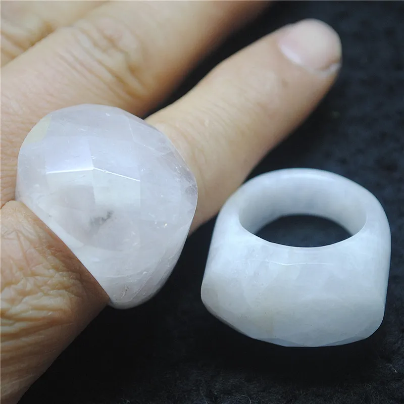 1PC Women\'s Rings Nature Rose Quartz Stone Faceted Surfuace Inner Hole 17MM 19MM 20MM Fashion Jewelry For Party Wearrings