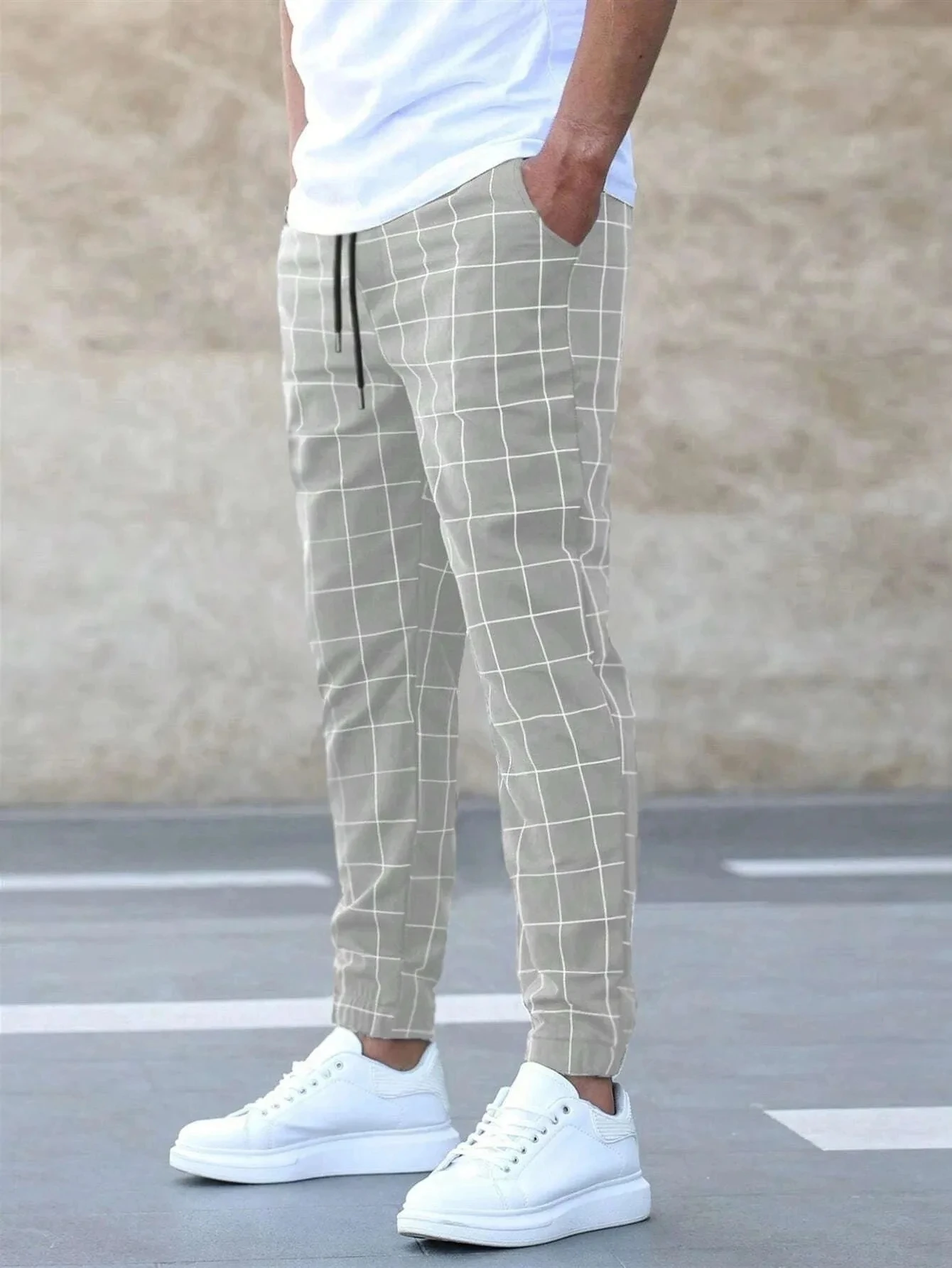 New Checkered Fashion Europe and the United States Style Men's Pants Business Casual Travel Slim Pants Comfortable