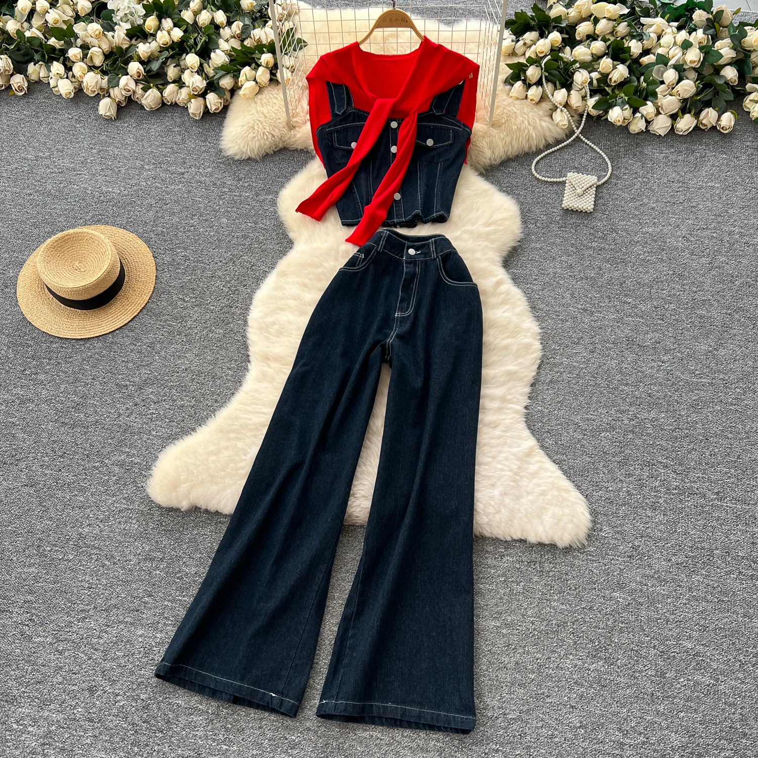 

Сексуальные комплекты из двух предметов Шикарный однобортный вязаный плиссированный топ без рукавов с открытыми плечами и модные комплекты с широкими брюками с высокой талией