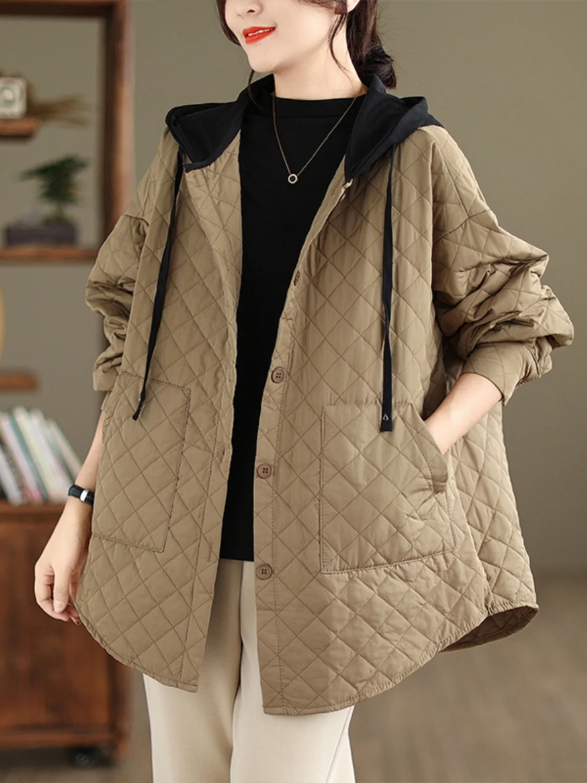 Large Size Women's Faionable Lightweight Hooded Casual Cotton Jaet Autumn Winter New Arrival Diamond Pattern Loose Fit Coat