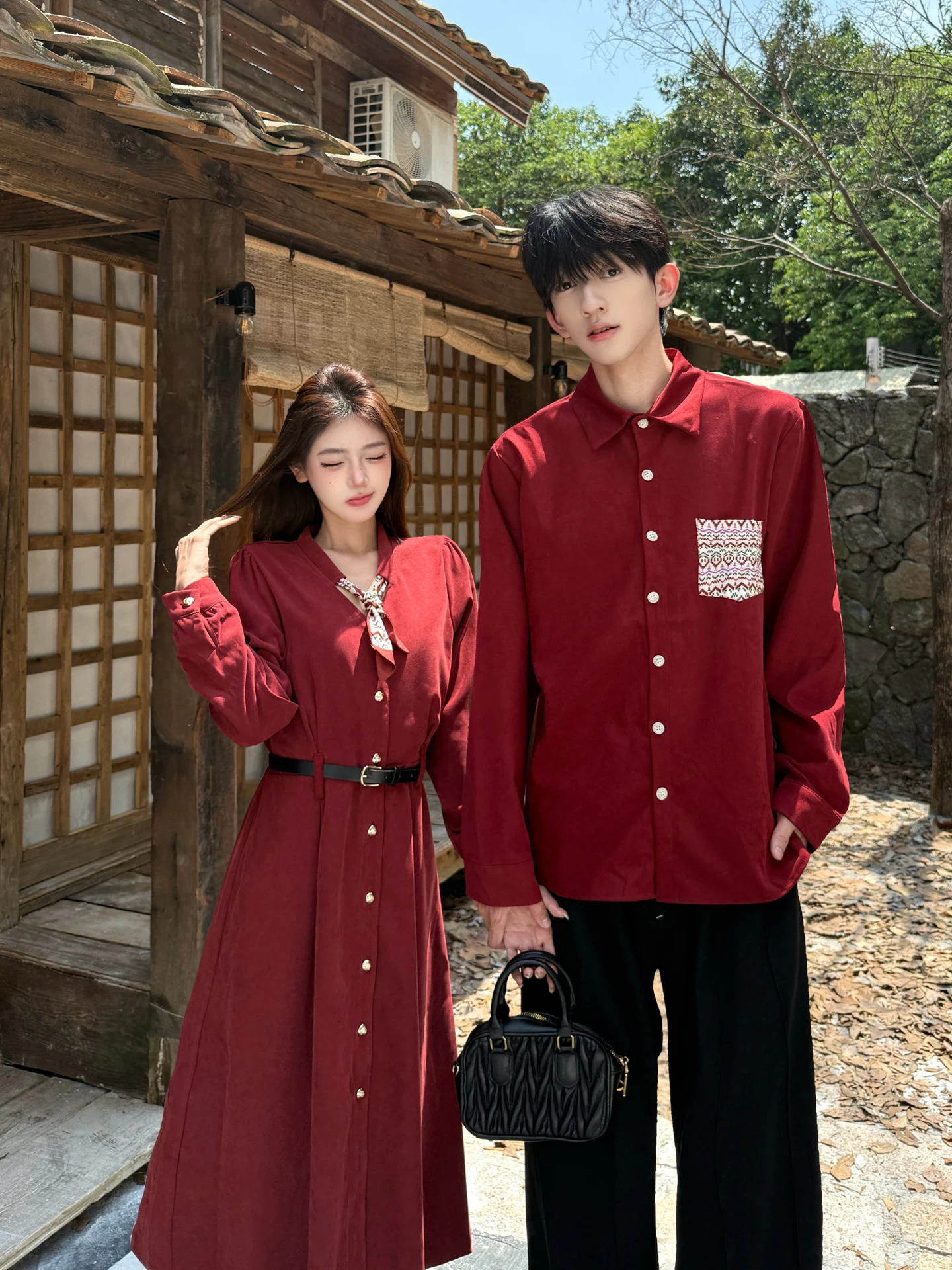 Couple's Long Waist-Cinching Red Shirt Dress Men's Loose Fit French Style Button-Up Casual Wear for Engagement And Weddings