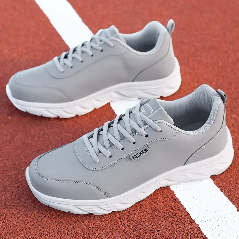 Outdoor Walking Shoes Designer Shoes Lightweight Running Shoes Casual Soft-soled Men Shoes Sneakers Tennis Shoes Free Shipping