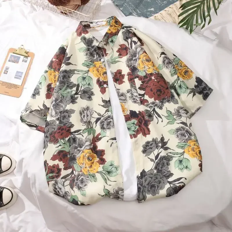 

2025 new floral short-sleeved shirt summer Hong Kong-style retro loose popular shirt top