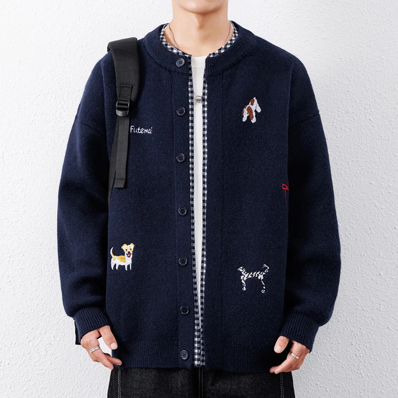 Hochwertige Herbst-Winter-Strickjacke, neue Mode, Herren-Rundhals-Luxusmarke, Cartoon-Stickerei, koreanischer lässiger Pullover-Mantel – Detail 4