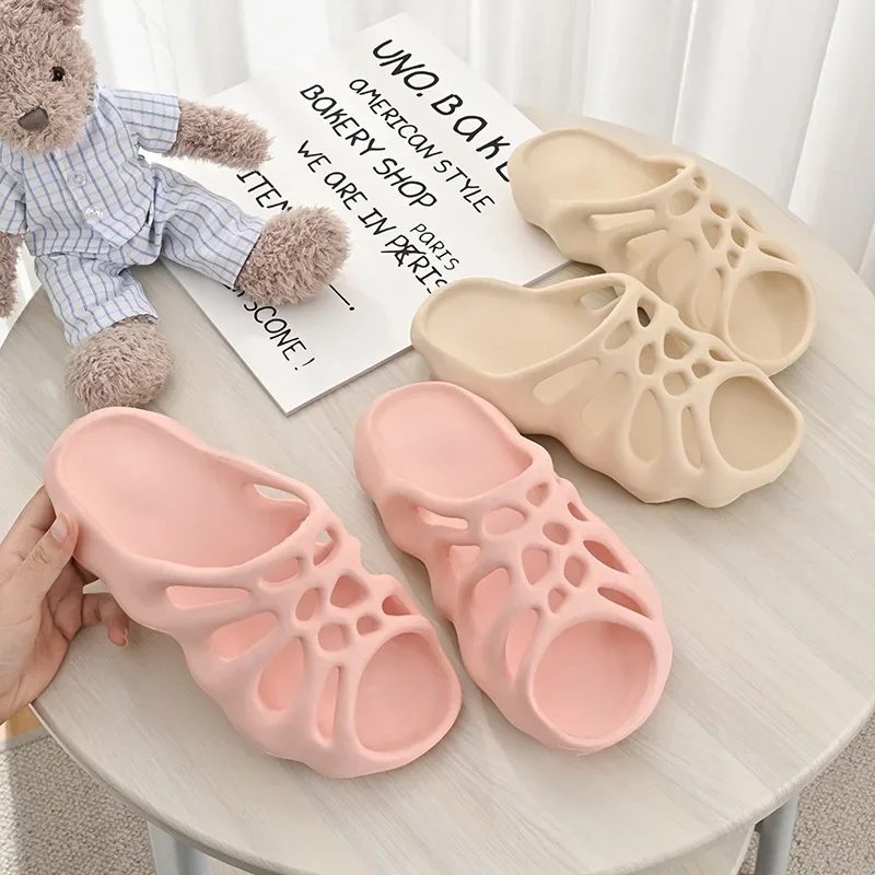 slippers women Non-slip Sneaker Flip Flops men Platform Cloud Woman Summer Beach home house Slides Soft Ladies Indoor new 2024