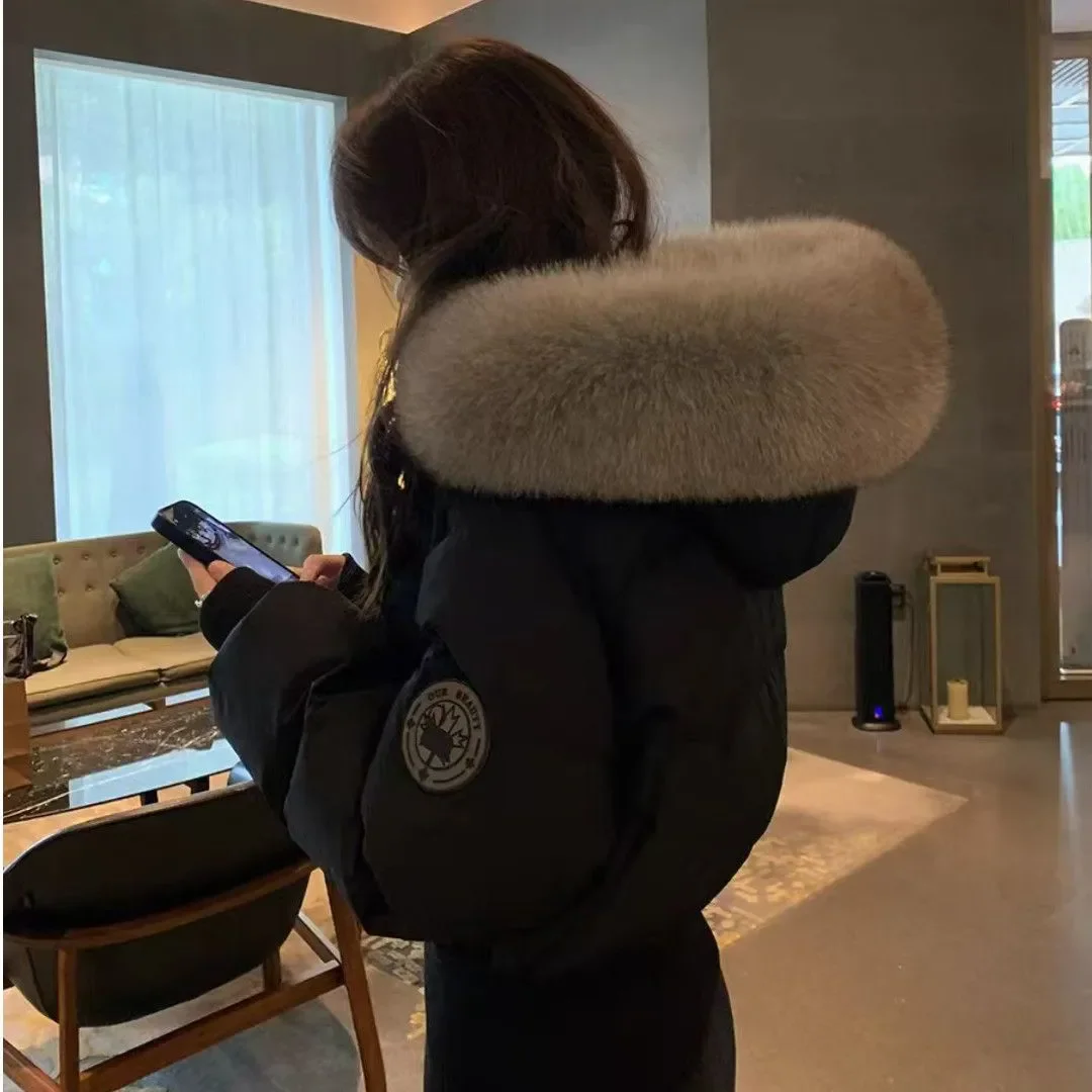 Women Cropped Puffer Jacket Faux Big Fur Hood Padded Winter Coat Zip‑Up Waist‑Tight Bubble Parka Warm Street Fashion Outerwear