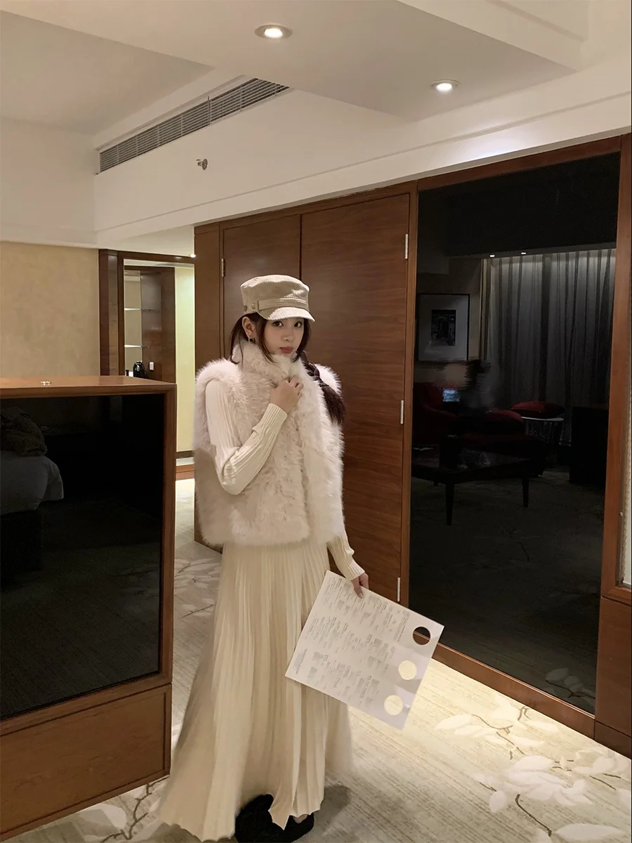 

Women's Slim Fit V-Ne Faux Camere Vest Autumn Winter New Sle Outerwear Faionable Commute Pure Color Single Button