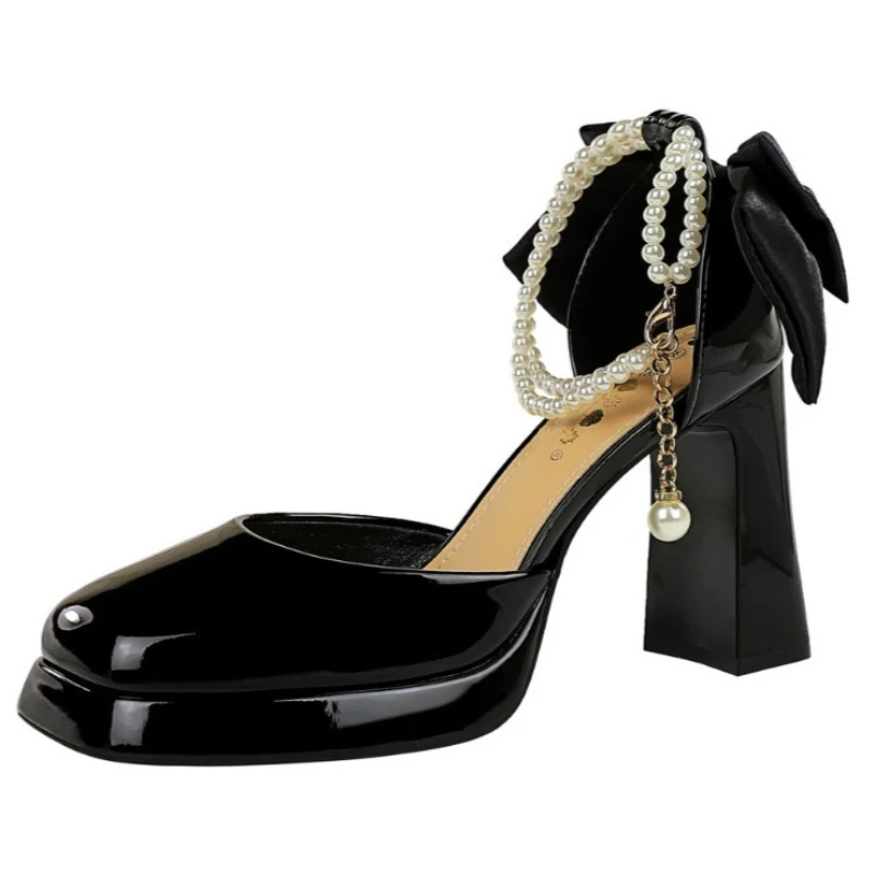 

Туфли Мэри Джейн на платформе с бусинами и бантом, женские туфли из лакированной кожи на высоком каблуке, женские милые сандалии на массивном каблуке с квадратным носком