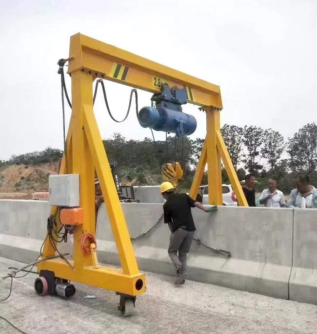 High Quality 3T Small Aluminum Portable Gantry Crane, Compact Frame Stable Power Component For Daily Factory Cargo Handling