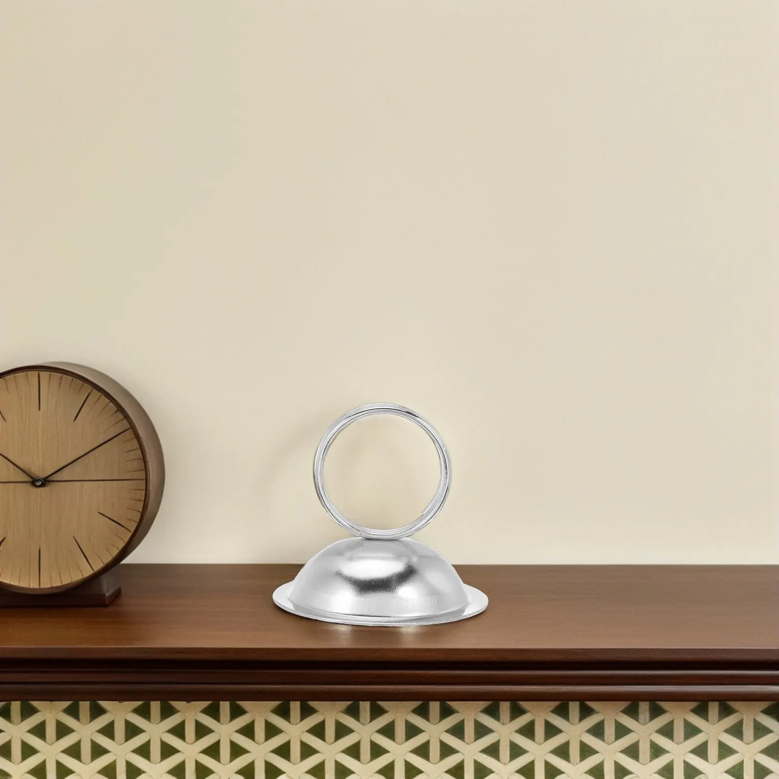 4Pcs Round Metal Memo Holder for Desk Table Office Home Organizer Holds Notes Cards Photos Reminders Compact Strong Grip Elegant
