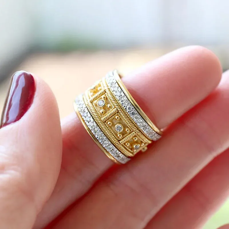 Luxury Brand Big Golden Color Finger Rings for Men Women Fine Jewelry Cubic Zircon Micro Paved Rhinestone Wedding Gift O4P116