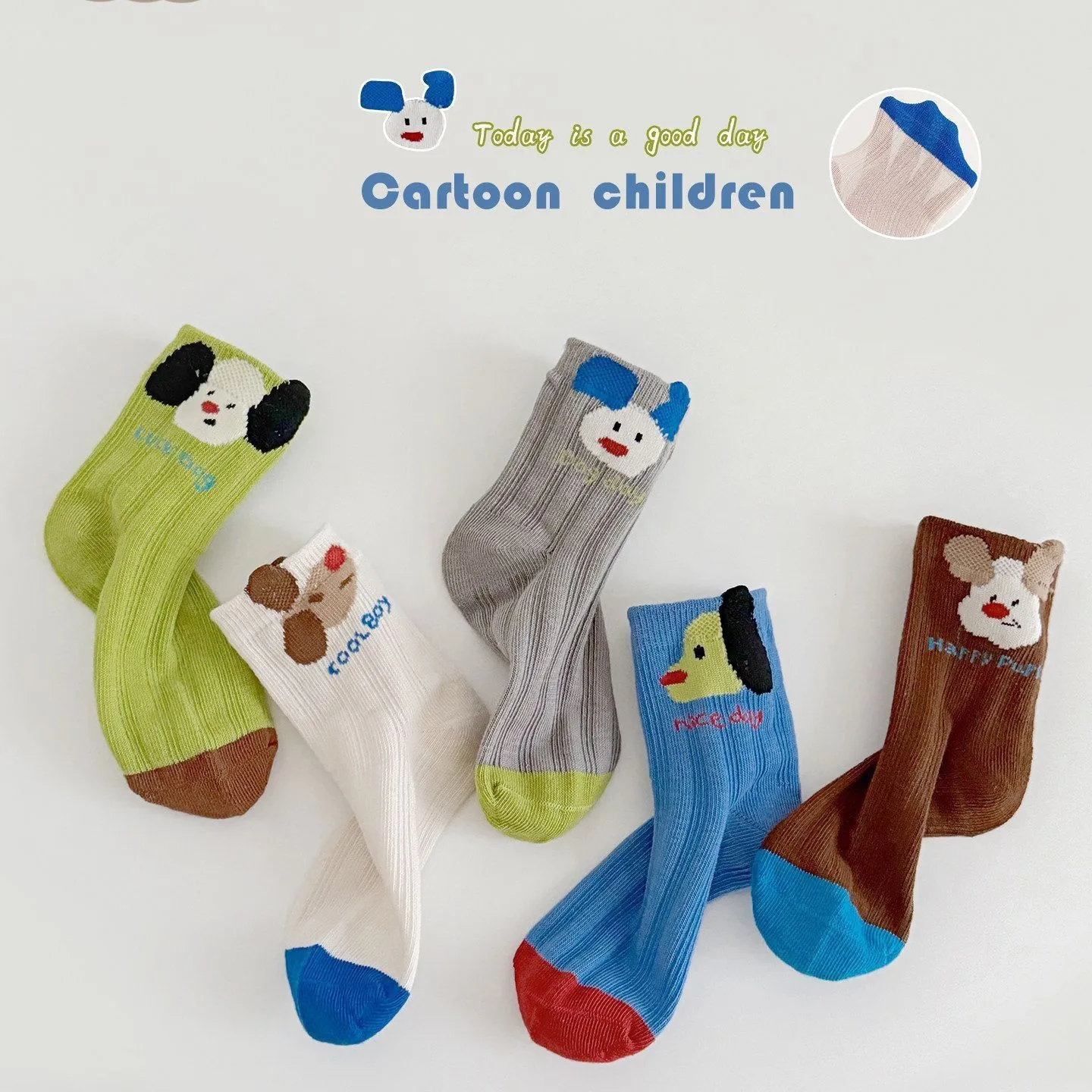 5 Pairs of New Boys' Summer Children's Socks, with Mesh and Cute Sporty Dog Design, Breathable and Sweat-Wicking.