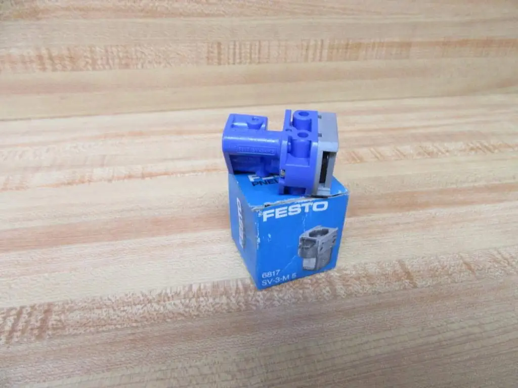 

FESTO 6817 SV-3-M5 FRONT PANEL VALVE