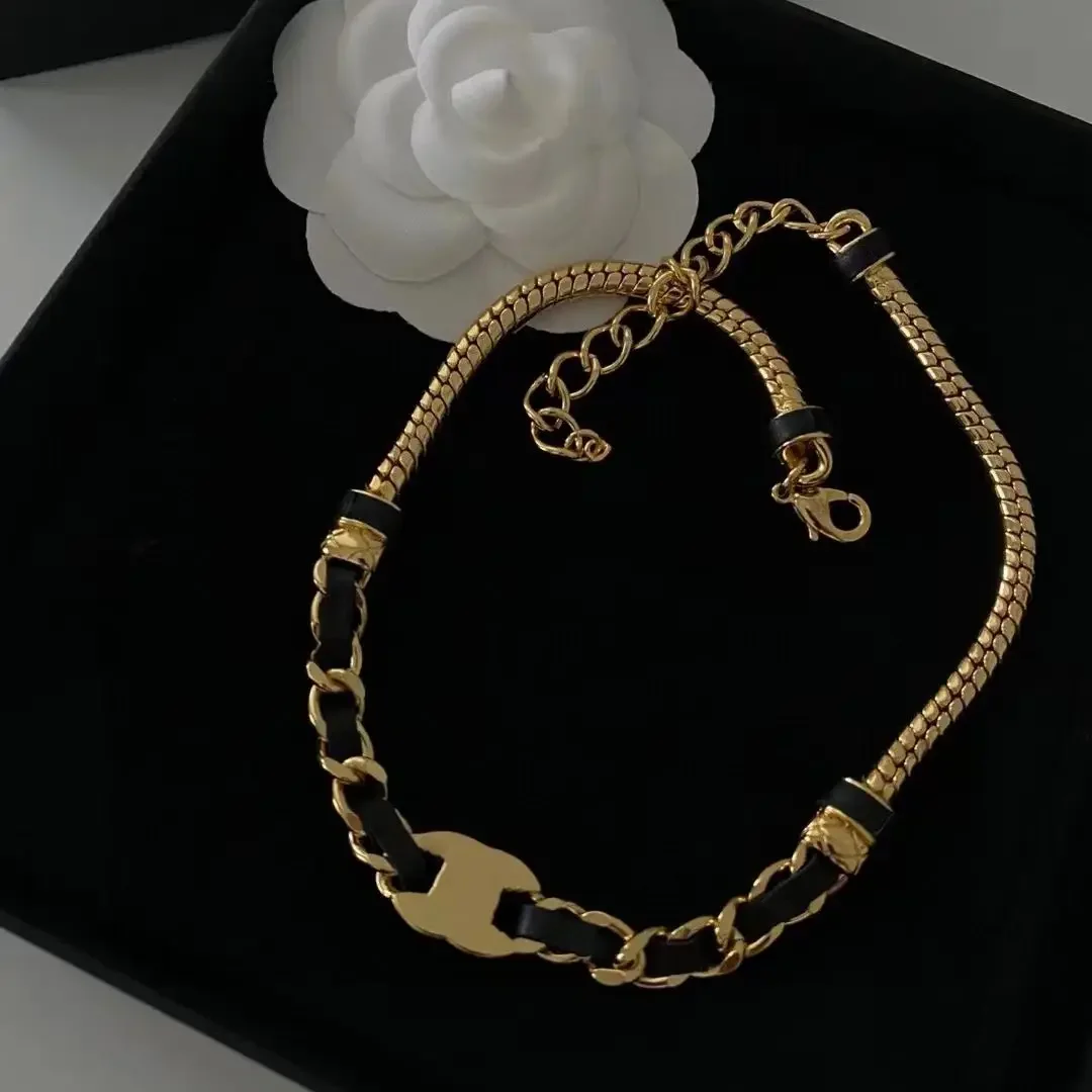 

Exquisite trend high quality European and American fashion brand lion necklace