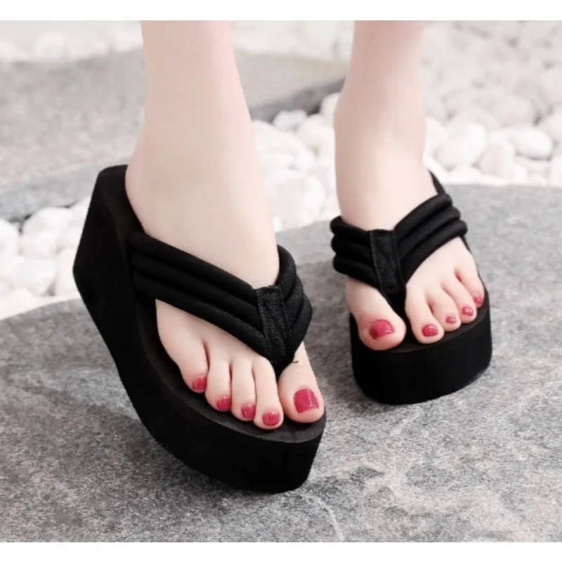 

Women Fashion Wedge Flip Flops Summer Platform Shoes Light Weight Girls Indoor Beach Slippers Black Color Ladies Street Sandals