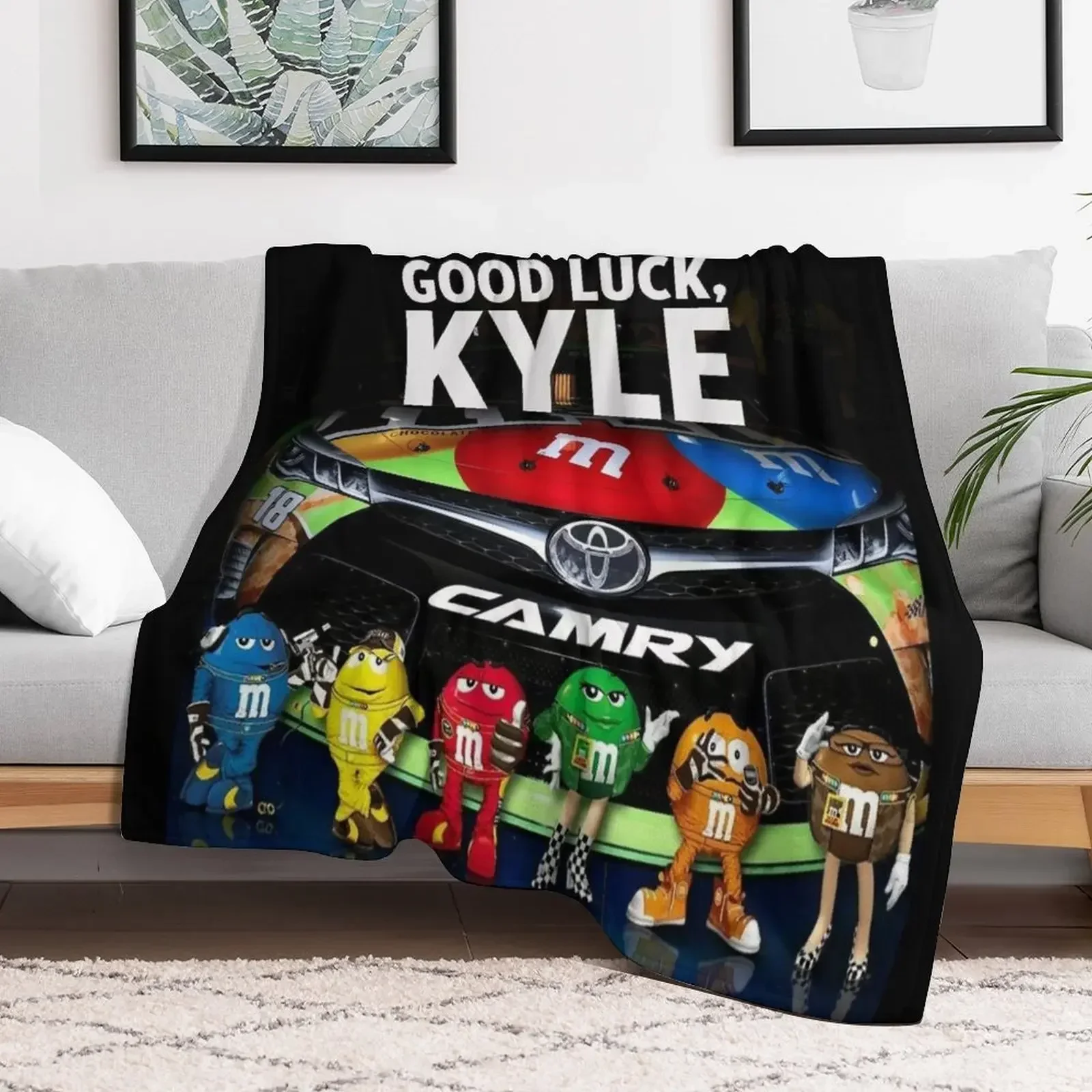 kyle busch racing Throw Blanket Luxury Tourist Blankets