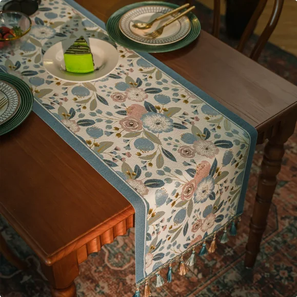 Floral Jacquard Table Runner with Tassels, Boho Style Cotton Linen Table Flag for Wedding Party Dining Room Home Decor
