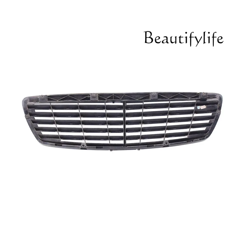 

Applicable to W211 front bar air inlet grille, middle grid air inlet grille, front bar middle grid assembly 2118800583